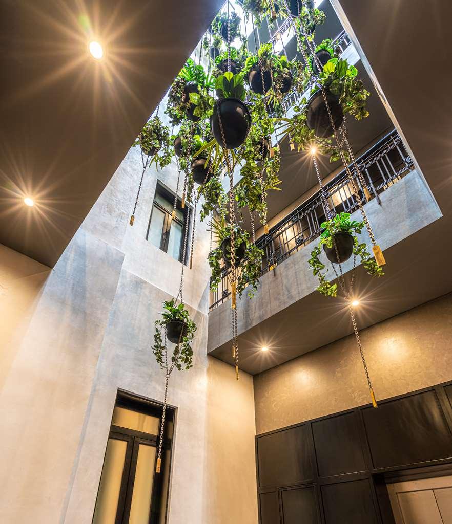 Umbral, Curio Collection By Hilton Hotel Mexico City Exterior photo